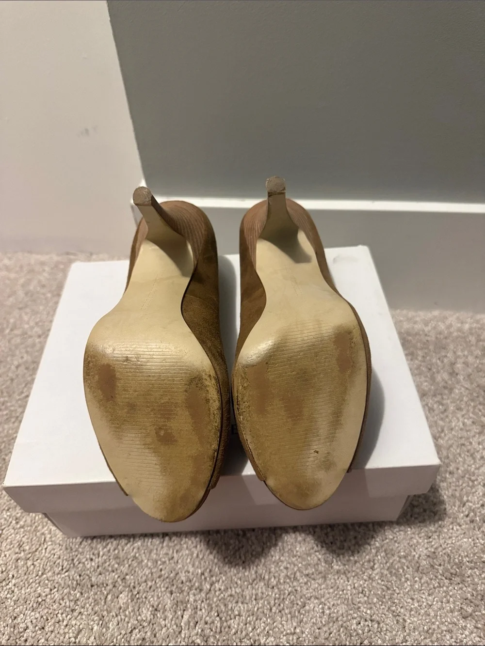 Banana Republic Suede Peep-Toe Pumps in Brown